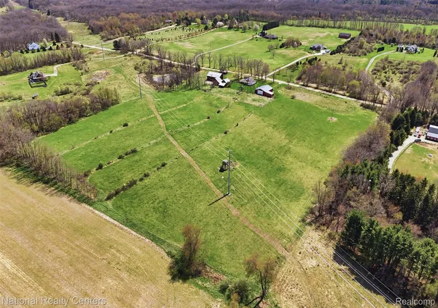 Homes for sale in Sharon Township Washtenaw, MI | 15250 Easudes Rd, Sharon Township Washtenaw, MI 49240 | MLS# 20261024644