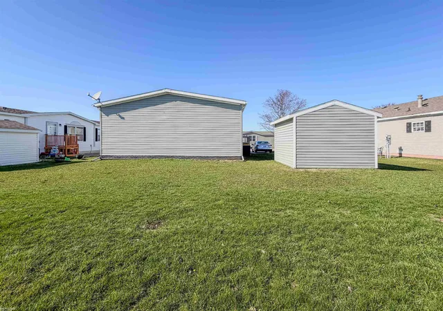 Photo 24 of Single family home for sale at 33200 Sumac Ct, Lenox, MI 48048 | MLS# 58050204207 | Listing updated on 2026-08-17