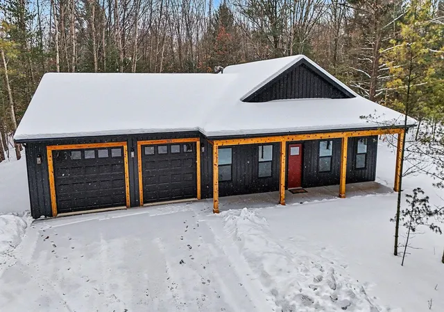 2nd image of 10262 S Sheridan Rd, Fenwick, MI 48834 | MLS# 65026015288