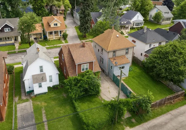 Listing Photo 5 - Condo for sale in building located at 37 W Woodward Ave, Ecorse, MI 48229