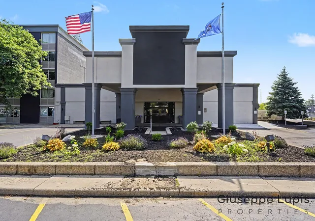 14th image of 3333 28th St Se #507, Grand Rapids, MI 49512 | MLS# 65026015375