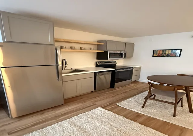 4th image of 3333 28Th St Se #516, Grand Rapids, MI 49512 | MLS# 65026015388