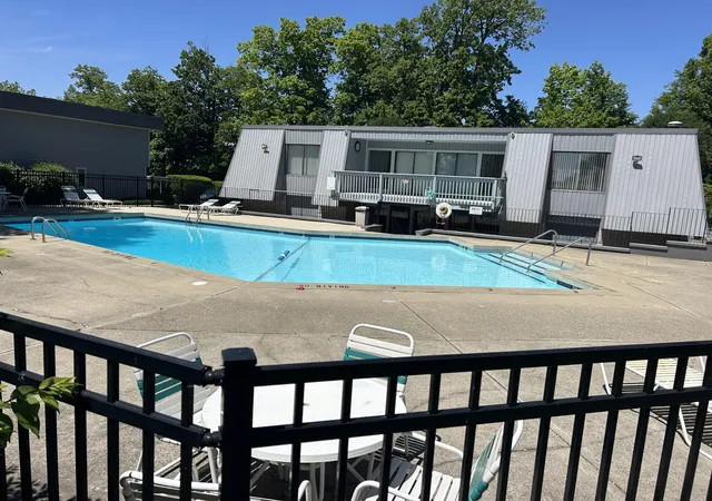 Homes for sale in Kentwood City Kent, MI | 2440 E Collier Ave Se, Kentwood City Kent, MI 49546 | MLS# 65026015396
