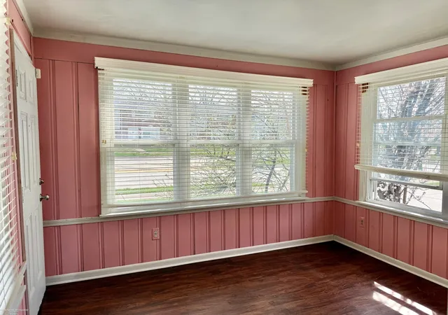 Homes for sale in Saint Clair Shores, MI | 22203 Masonic Blvd, Saint Clair Shores, MI 48082 | MLS# 58050204343