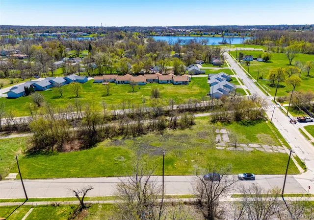 5th image of 91 Lake St, Pontiac, MI 48341 | MLS# 20261025199