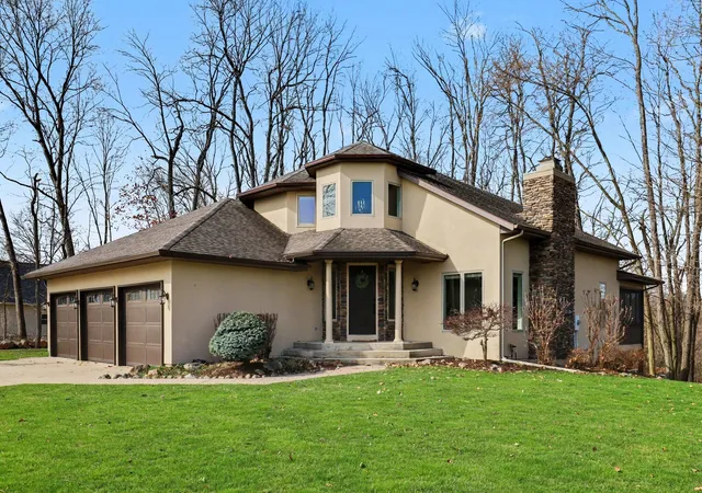 Homes for sale in Ada Township Kent, MI | 2011 Knollpoint Dr Ne, Ada Township Kent, MI 49301 | MLS# 65026015458