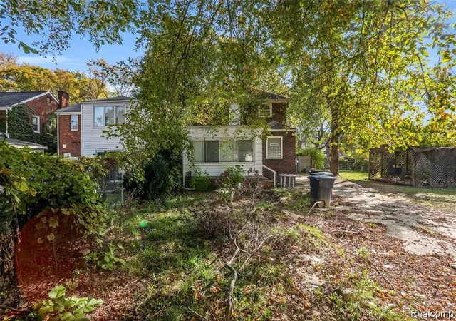 4th image of 13935 Faust Ave, Detroit, MI 48223 | MLS# 20261025288