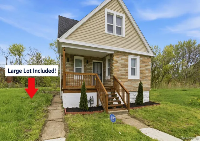 Photo 2 of Single family home for sale at 3869 Harding St, Detroit, MI 48214 | MLS# 20261025354 | Listing updated on 2026-08-21