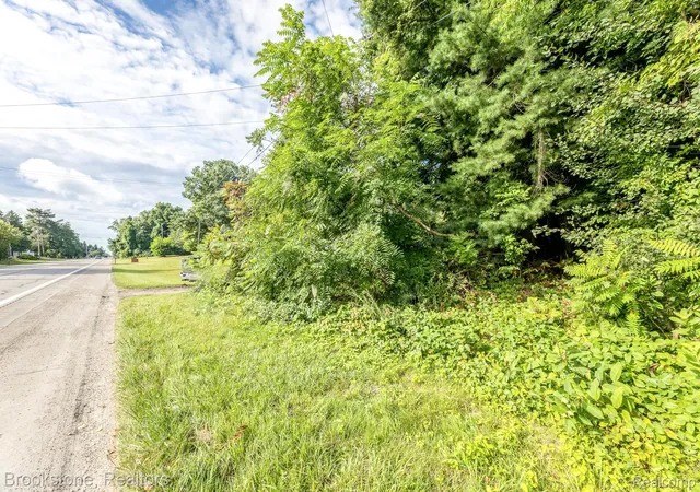 Homes for sale in Lexington, MI | 4188 Lakeshore Dr Rd, Lexington, MI 48450 | MLS# 20261025419