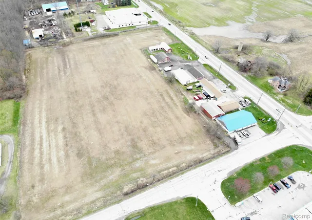 4th image of 4061 Van Dyke Rd, Almont, MI 48003 | MLS# 20261025447