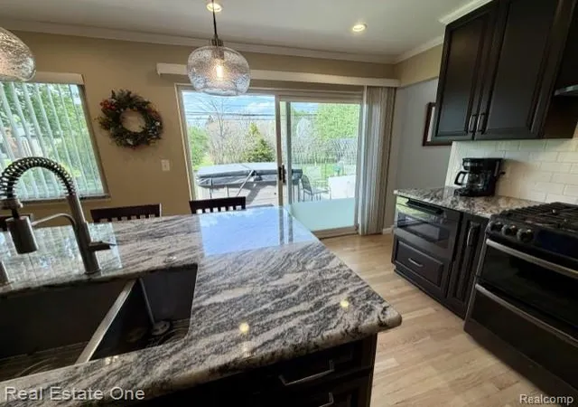 Photo 4 of Single family home for sale at 1115 Torpey Dr, Troy, MI 48083 | MLS# 20261025452 | Listing updated on 2026-09-13