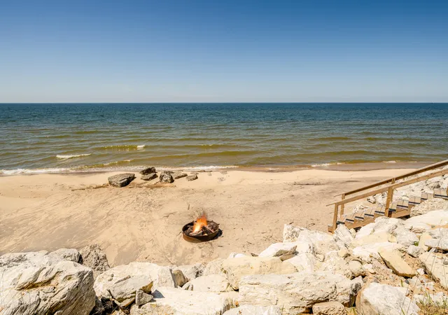 48th image of 28310 Shorewood Dr, Covert, MI 49043 | MLS# 69026015640