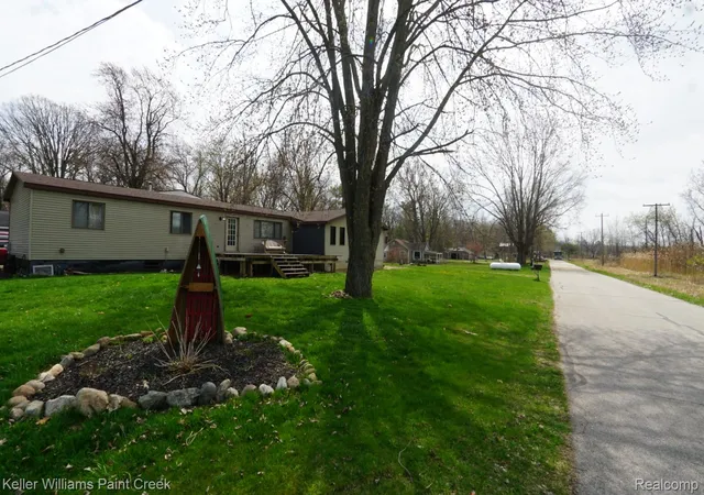 Photo 2 of Single family home for sale at 8565 Chapin Rd, Pigeon, MI 48755 | MLS# 20261025488 | Listing updated on 2026-08-27