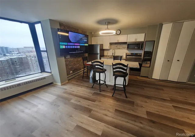 4th image of 8200 Jefferson Ave #1201, Detroit, MI 48214 | MLS# 20261025528