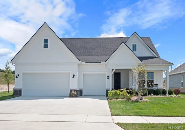 Photo 1 of Sale Pending at 3949 Bay Ter, Milford, MI 48381 | MLS# 20261025618 | Listing updated on 2026-09-06