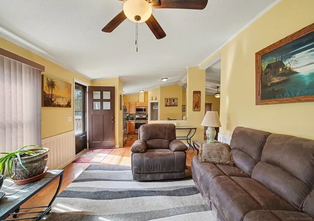 Photo 3 of Single family home for sale at 3540 S Harrison Rd, Houghton Lake, MI 48629 | MLS# 58050204474 | Listing updated on 2026-09-11
