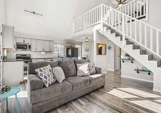 Photo 4 of Single family home for sale at 2743 Hemlock Rd, Quincy, MI 49082 | MLS# 53026015811 | Listing updated on 2026-08-30