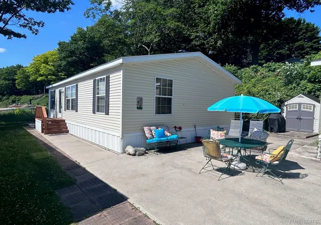 Homes for sale in Lexington, MI | 6103 Lakeshore Rd #122, Lexington, MI 48450 | MLS# 20261025742