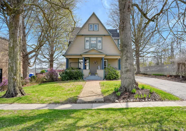 1st image of 113 Chicago St, Brooklyn, MI 49230 | MLS# 55026015884
