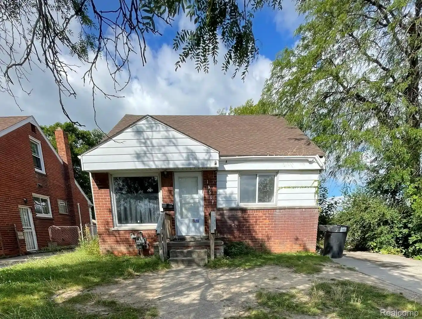 Photo 1 of Single family home for sale at 13607 Virgil St, Detroit, MI 48223 | MLS# 20261025770 | Listing updated on 2026-10-21