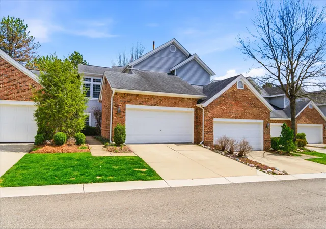 2nd image of 4344 Hillside Dr, Ann Arbor, MI 48105 | MLS# 81026015971
