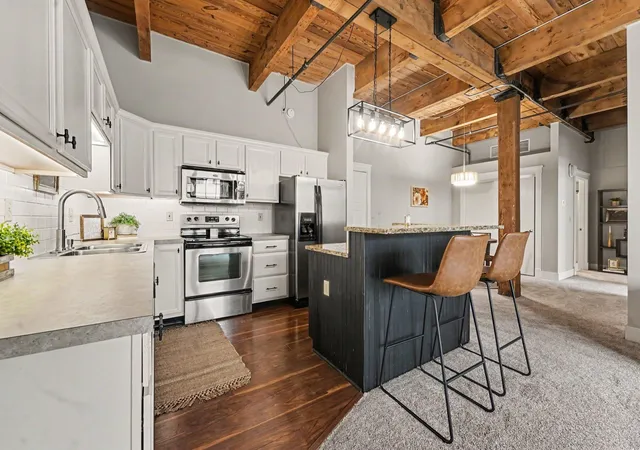 Photo 3 of Condo for sale at 940 Monroe Ave NW #338, Grand Rapids, MI 49503 | MLS# 65026015981 | Listing updated on 2026-08-05