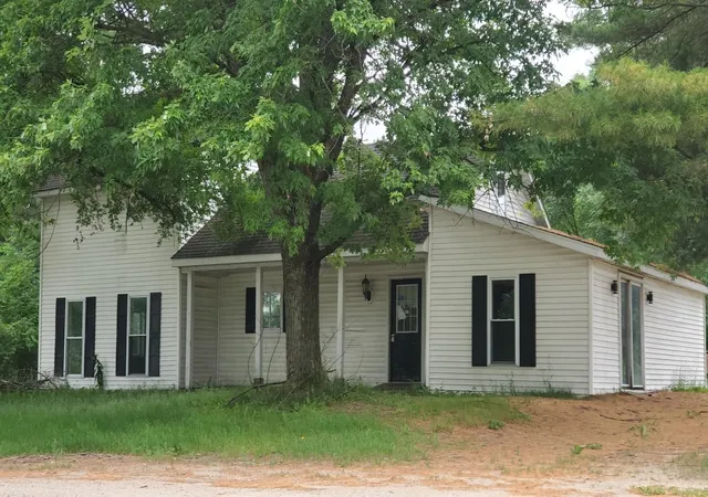 1st image of 5500 85th Ave, Evart, MI 49631 | MLS# 79080066999