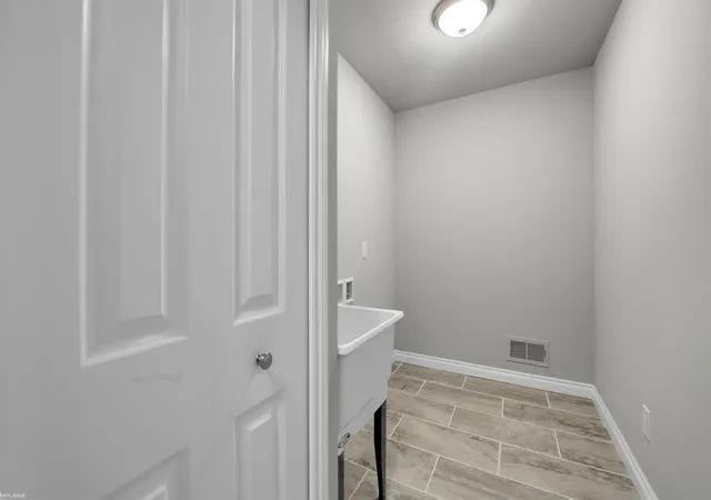 Photo 14 of Condo for sale at 48382 Applegrove Ln, New Baltimore, MI 48051 | MLS# 58050204551 | Listing updated on 2026-04-16