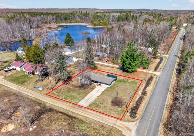 Photo 2 of Single family home for sale at 4784 1st Street, Barryton, MI 49305 | MLS# 72026016042 | Listing updated on 2026-09-03