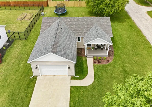 Photo 3 of Single family home for sale at 9038 2nd Street, Baroda, MI 49101 | MLS# 69026016062 | Listing updated on 2026-07-13