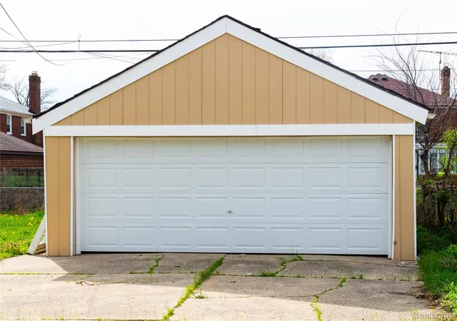 2nd image of 18435 Sorrento St, Detroit, MI 48235 | MLS# 20261025938