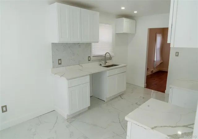 4th image of 18435 Sorrento St, Detroit, MI 48235 | MLS# 20261025938