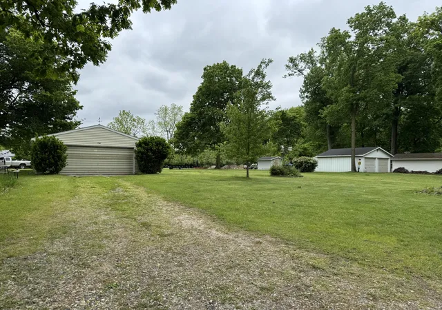 Homes for sale in Coldwater, MI | 734 N Hawley Dr, Coldwater, MI 49036 | MLS# 62026016089