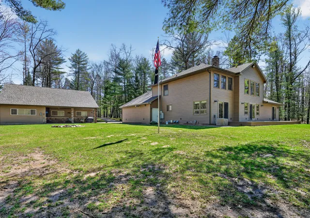 4th image of 1697 Wildwood Rd, Sterling, MI 48659 | MLS# 68026016095