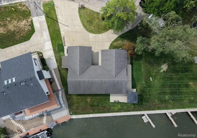 Photo 42 of Single family home for sale at 37337 Lakeshore Dr, Harrison Township, MI 48045 | MLS# 20261025999 | Listing updated on 2026-08-30