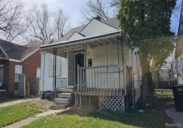 Photo 4 of Single family home for sale at 19783 Annott St, Detroit, MI 48205 | MLS# 20261026000 | Listing updated on 2026-09-09