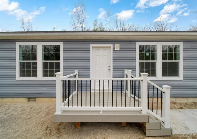2nd image of 4762 Hooks Mill Dr, Adrian, MI 49221 | MLS# 56050204591