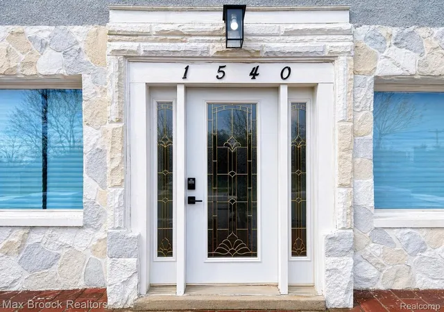 3rd image of 1540 Atkinson St, Detroit, MI 48206 | MLS# 20261026110