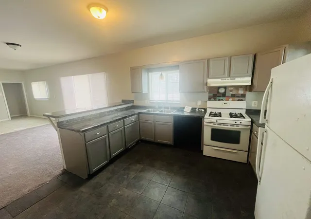 Photo 3 of Single family home for sale at 15349 San Juan Dr, Detroit, MI 48238 | MLS# 5050204629 | Listing updated on 2026-04-17