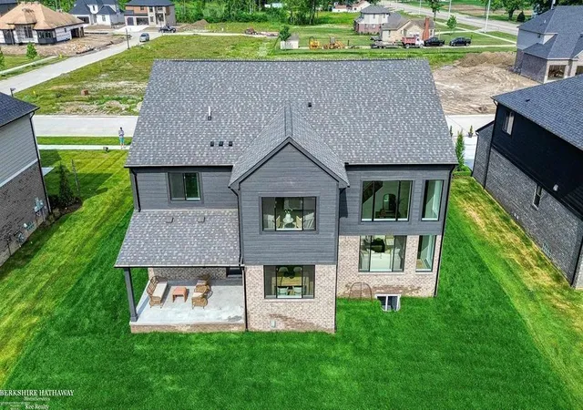 1st image of 24610 Sawgrass Dr, Macomb, MI 48042 | MLS# 58050204630