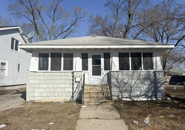 Photo 1 of Single family home for sale at 866 Fleming Ave, Muskegon, MI 49442 | MLS# 65026016232 | Listing updated on 2026-10-08