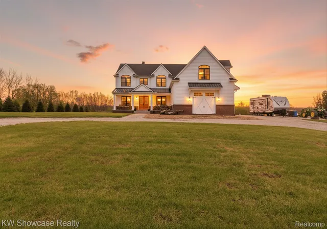 Photo 3 of Single family home for sale at 1881 Reidsview Dr, White Lake, MI 48383 | MLS# 20261026152 | Listing updated on 2026-09-21