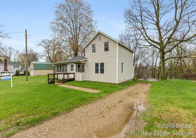 Homes for sale in Allegan City Allegan, MI | 425 S Cedar St, Allegan City Allegan, MI 49010 | MLS# 65026016253
