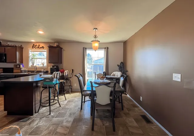 Photo 3 of Single family home for sale at 3667 Falcons Nest, White Lake, MI 48383 | MLS# 58050204700 | Listing updated on 2026-04-18