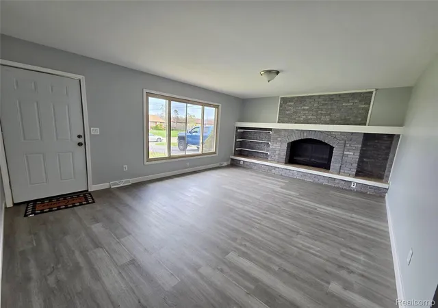 Photo 2 of Single family home for sale at 7332 Quail St, Portage, MI 49024 | MLS# 20261026322 | Listing updated on 2026-09-09