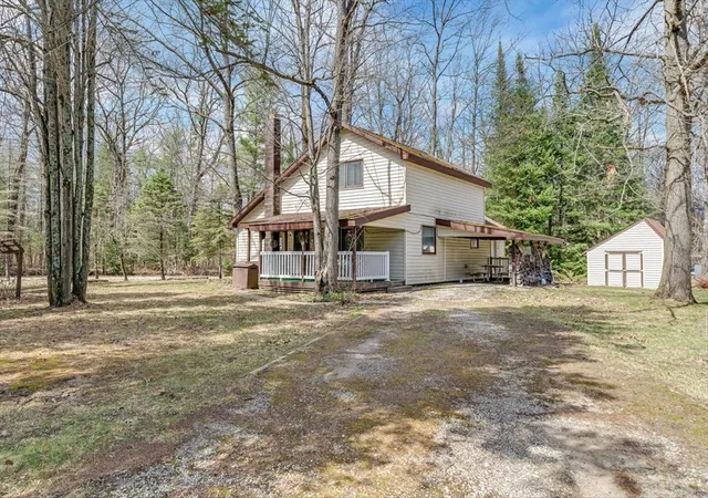 5th image of 6992 Larry St, Hale, MI 48739 | MLS# 77080067070