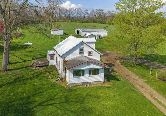 2nd image of 23476 Jefferson Center St, Cassopolis, MI 49031 | MLS# 69026016413