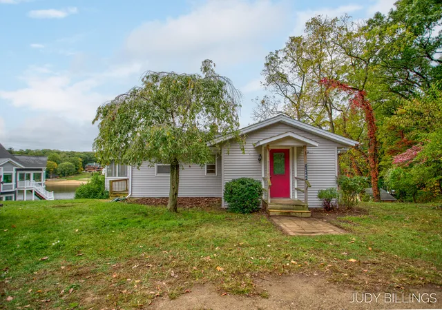 Photo 1 of Sale Pending at 6342 Old Allegan Rd, Saugatuck, MI 49453 | MLS# 71026016416 | Listing updated on 2026-09-15