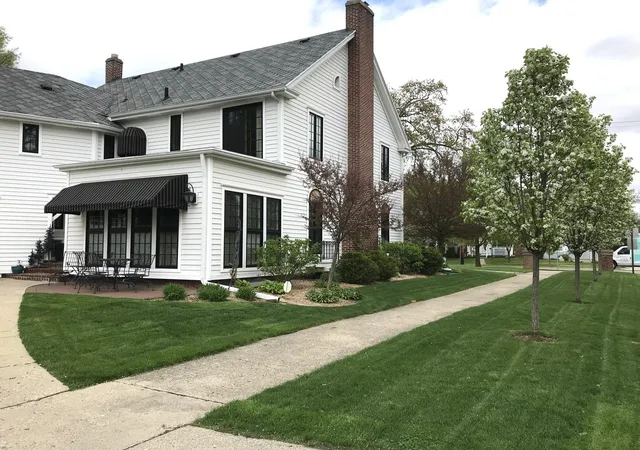 Homes for sale in Jackson City Jackson, MI | 1714 4th St, Jackson City Jackson, MI 49203 | MLS# 55026016482