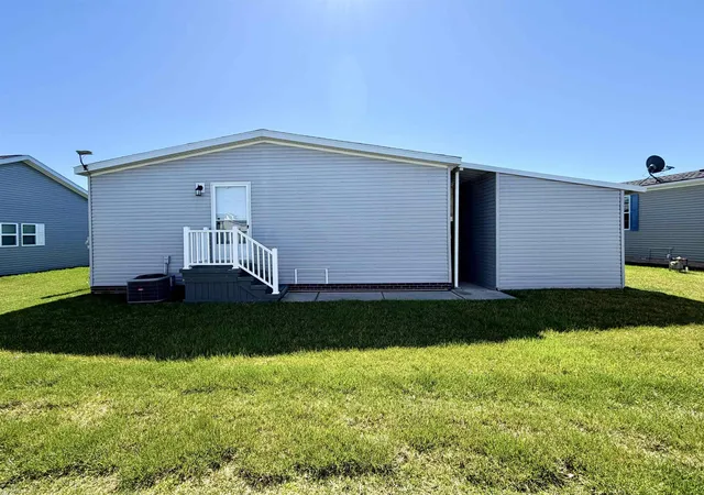 34th image of 37151 Millstone Trl, New Haven, MI 48048 | MLS# 58050204799